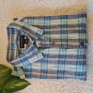 Banana Republic... Shirt Size L